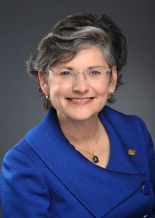Dr. Waded Cruzado