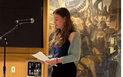 Psychology undergraduate student presenting