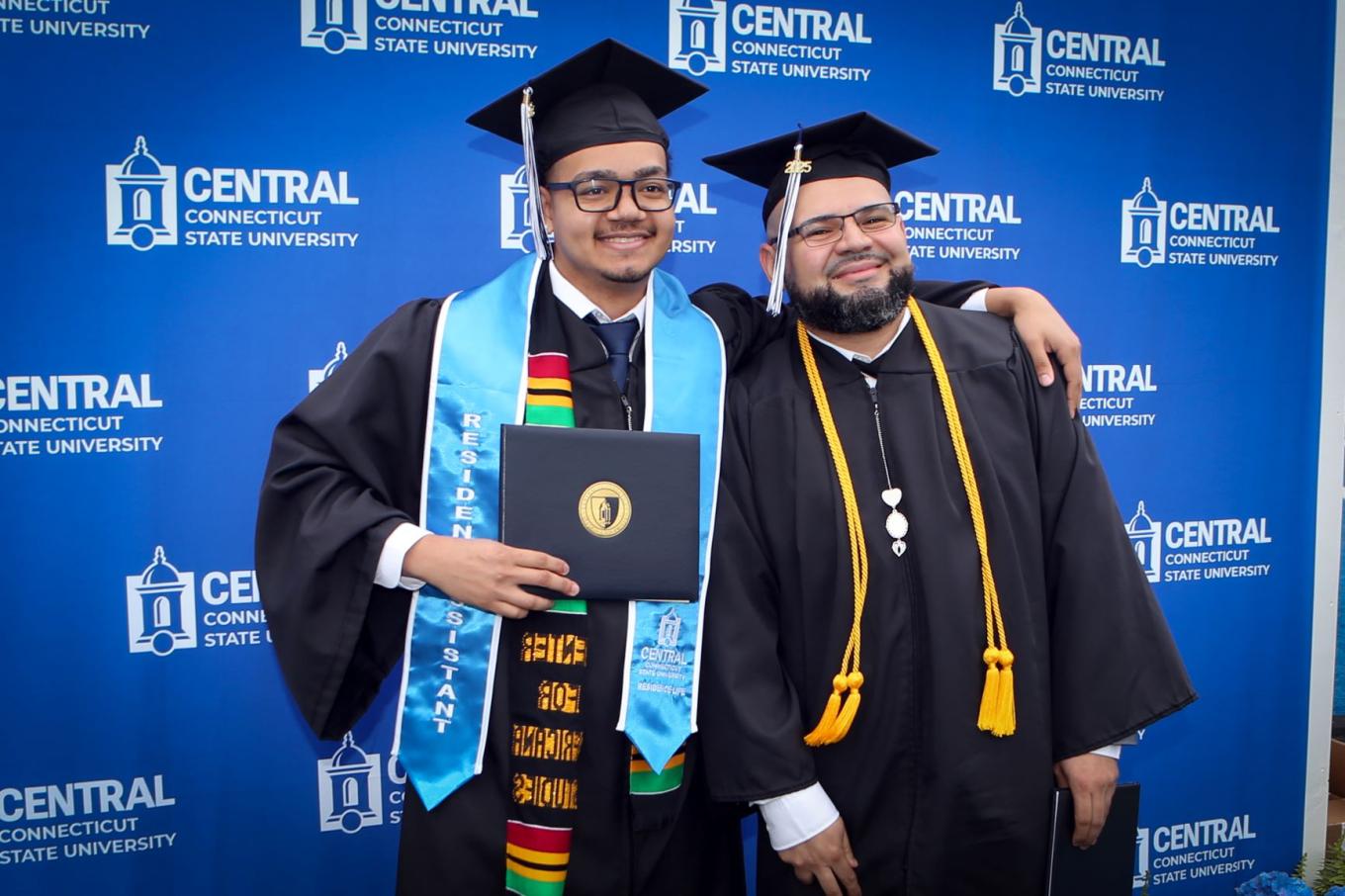 Amari and Edgardo Contreras