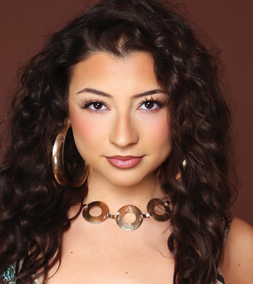 Brianna Albanese - Headshot