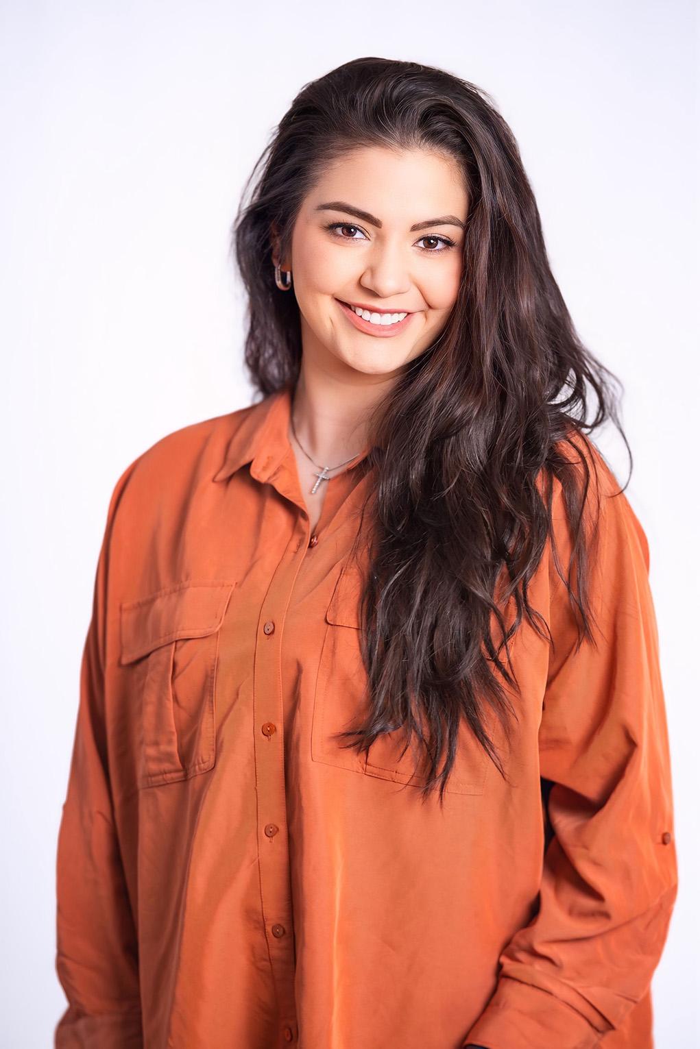 Ashley Caldeira Headhsot