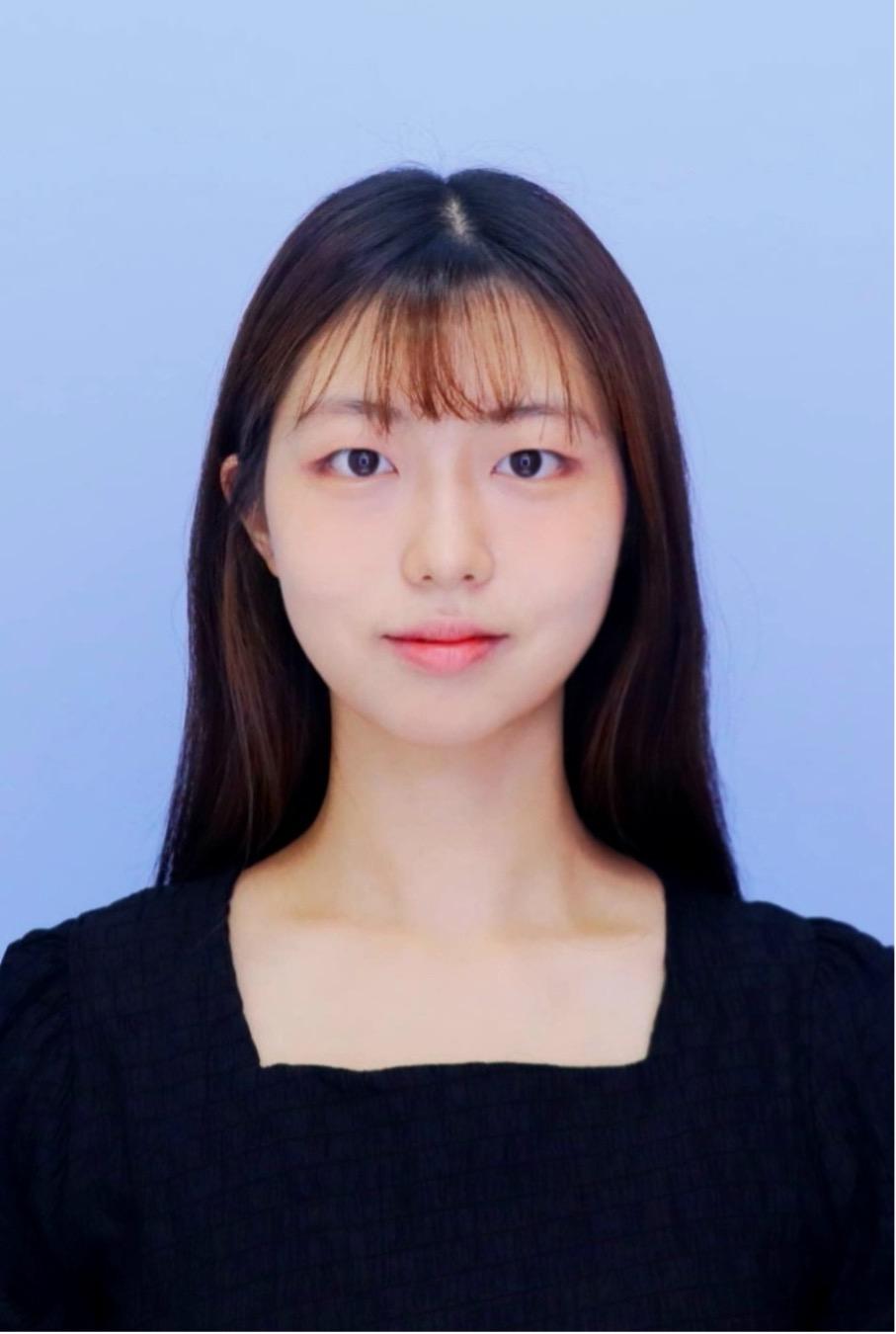 Headshot of Jiho Park