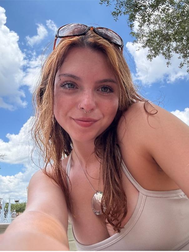 Headshot of Brynn Kelley