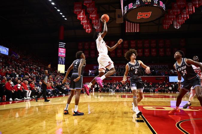 Central college basketball game