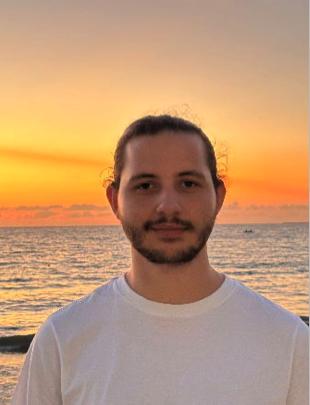 Headshot Photo of Gjin