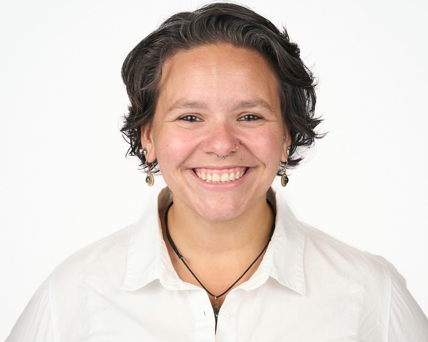 Headshot Photo of Liz Mccall 