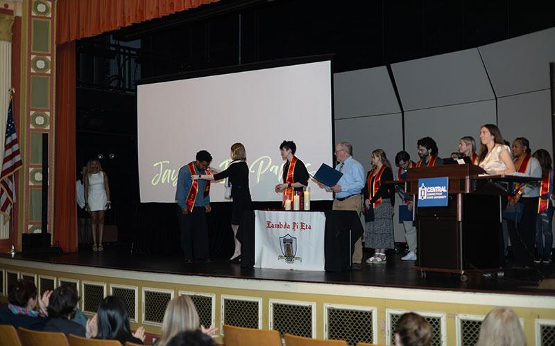 Jayden Parks receiving award