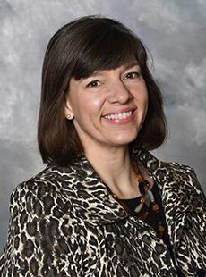 Headshot of Heidi Hughes.