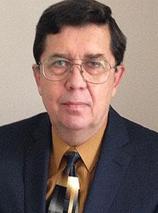 Headshot of Viatcheslav I. Naoumov.