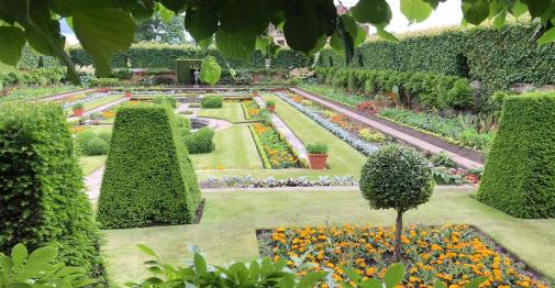 Campus Park Garden with designed shrubbery