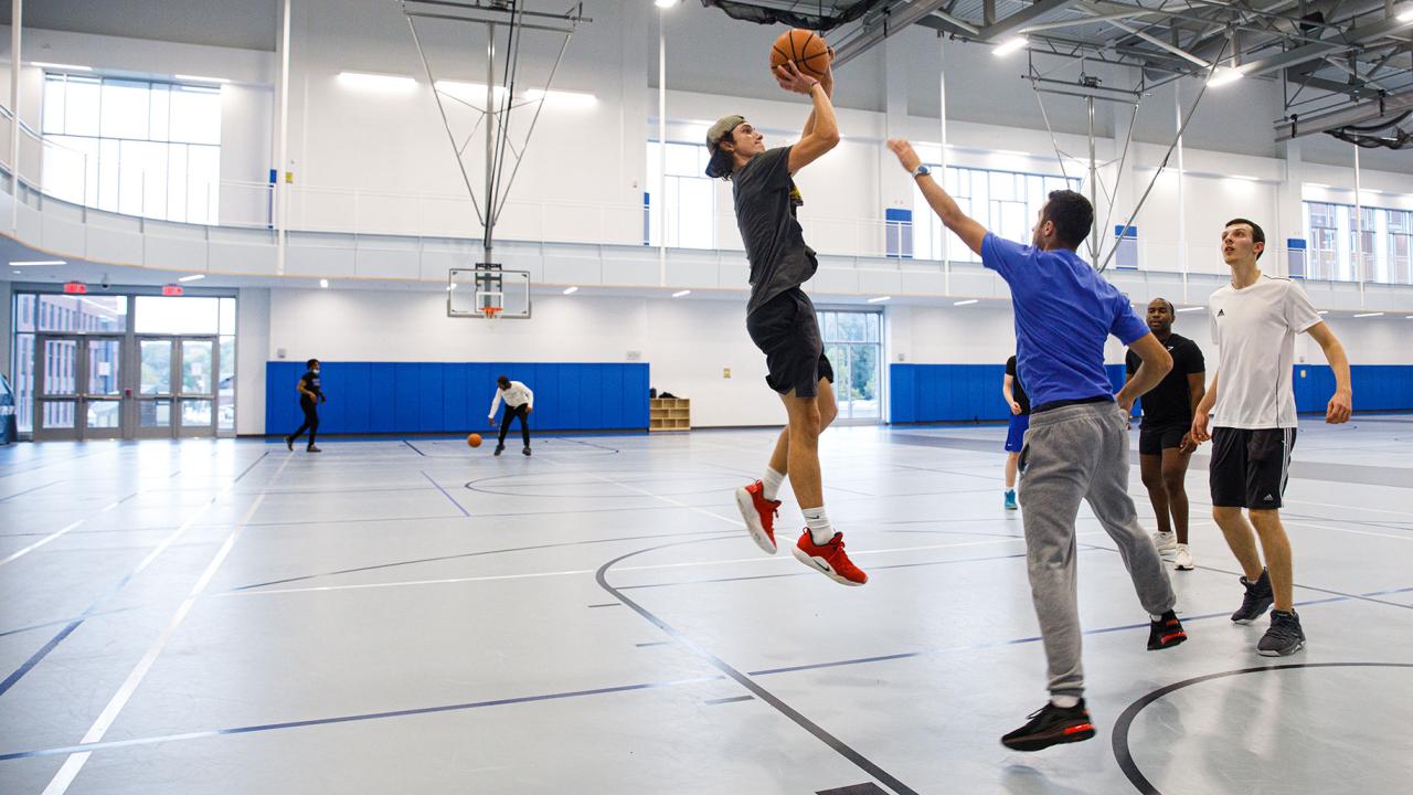 Campus Recreation | Central